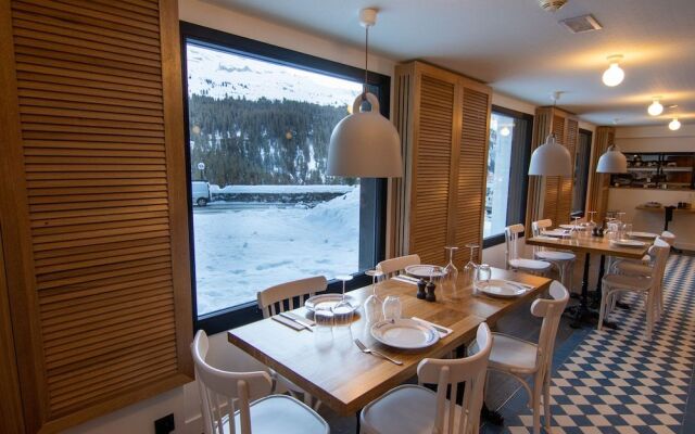 Rockypop Flaine Hotel & Spa