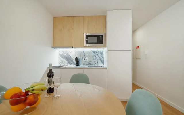 Courtyard Oporto Design Apartment L With Terrace