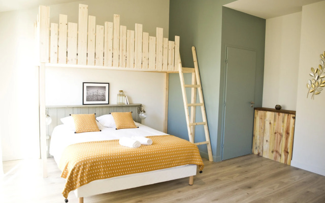 Georges Hostel & Café