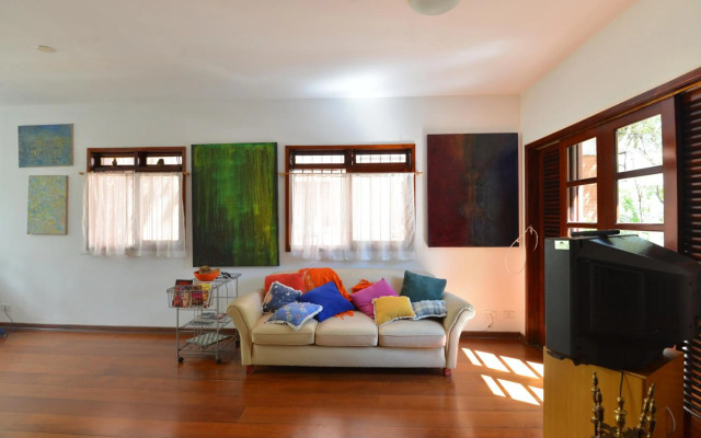 Maestro Ibirapuera Park