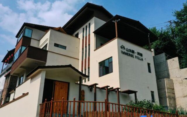 Immerse Villa
