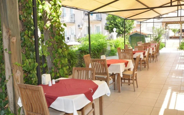 Ramos Hotel