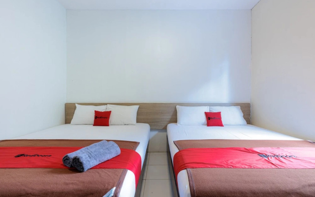 Reddoorz Near Taman Safari 3 – Guest Rooms – Cisarua