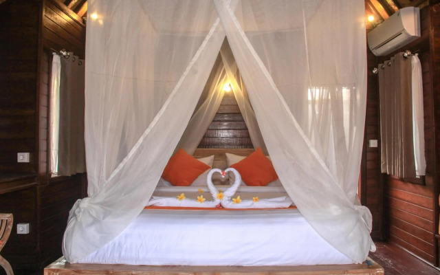 Dinatah Lembongan Villas