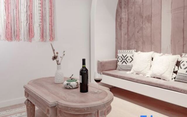 The Koi Fish Designer Homestay