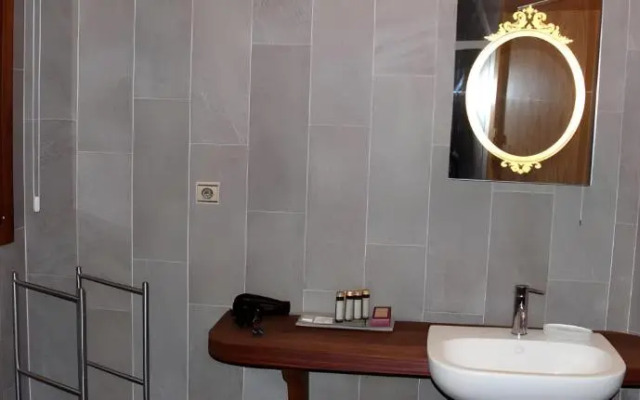 Hotel Quercus Tierra