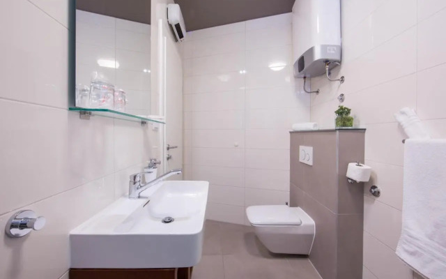 Luxury Rooms Silente Bacvice 1