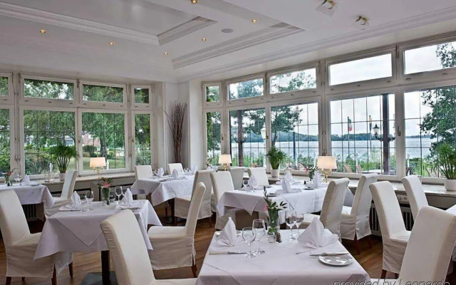 Hotel Dieksee - Collection by Ligula