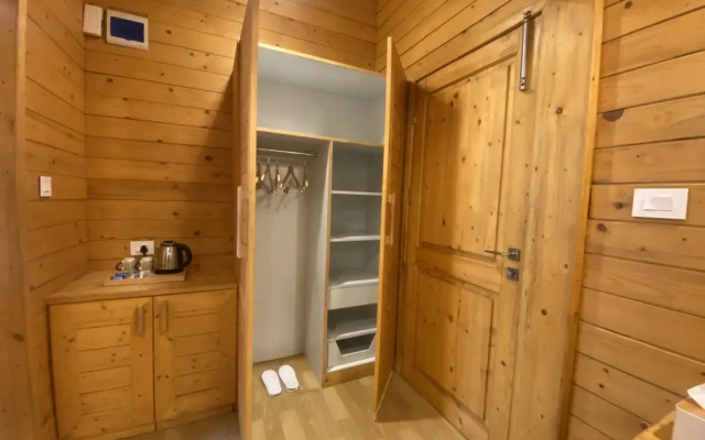 Villament Resort