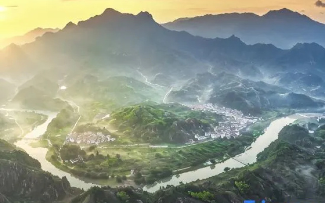 Jinyun Photography Theme Inn (Xiandu Scenic Area Branch)