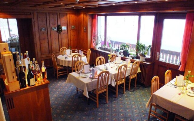 Hotel Grischuna AG