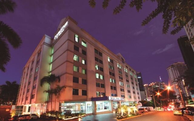 DoubleTree by Hilton Hotel Panama City - El Carmen