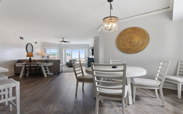 3506 Windsor 2 Bedroom Condo