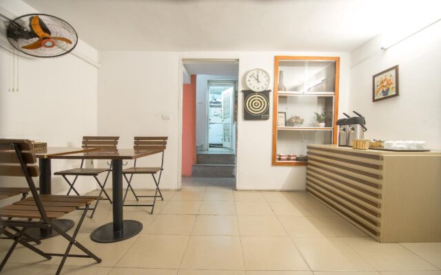 AZ Hanoi Hostel