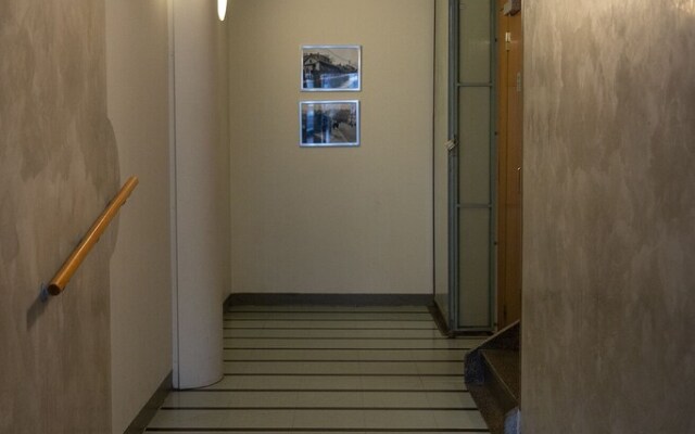 2ndhomes Renovated 1BR Home w Balcony