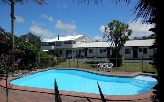 Pukenui Lodge Motel & Hostel/Backpackers