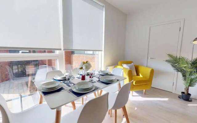 Luxury Apartment - Town Centre North Stevenage