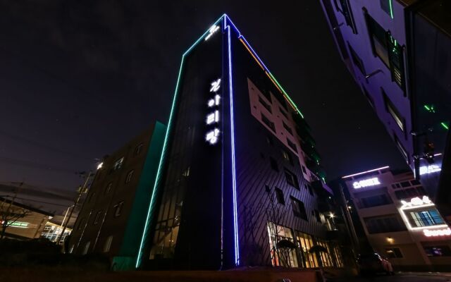 Yeosu Jin Arirang Hostel