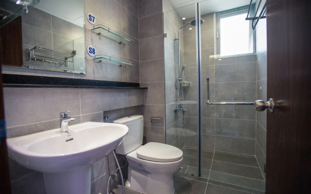 Scenic Valley Apartment