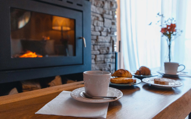 El Refugio Ski & Summer Lodge