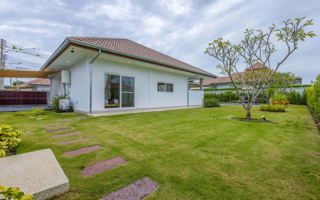 Private 3 Bedroom Pool Villa MS22