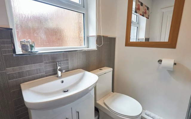 Host Stay Laburnum Road