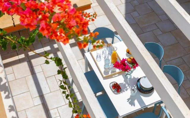 Protaras Seafront Villa Violetta