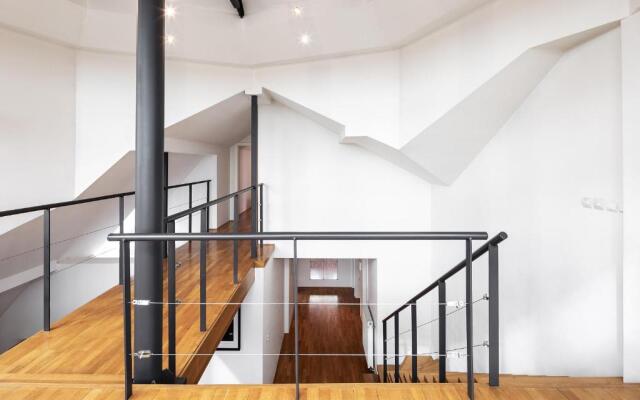 Apartment Penthouse Festina Lente