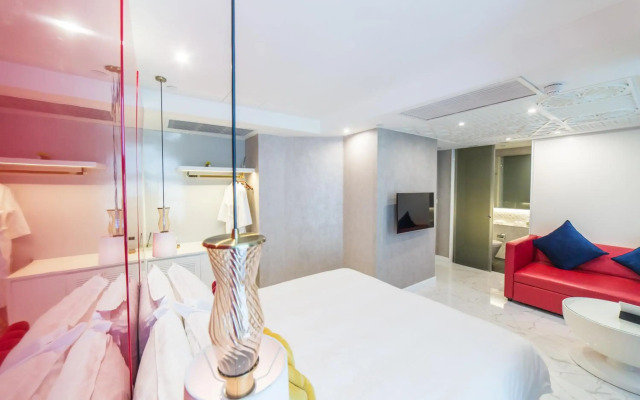Tung Nam Lou Art Hotel