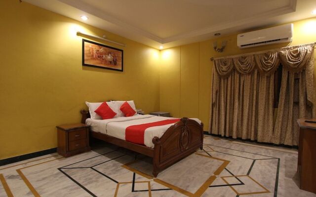 Oyo 35457 Hotel Kubera Palace