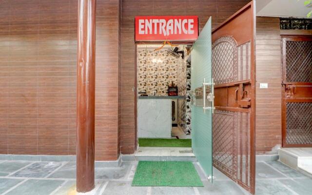 OYO 91483 Hotel Amazing House