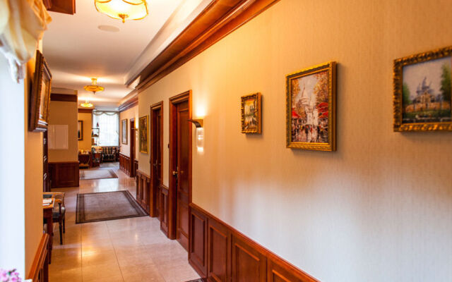 TB Palace Hotel & SPA