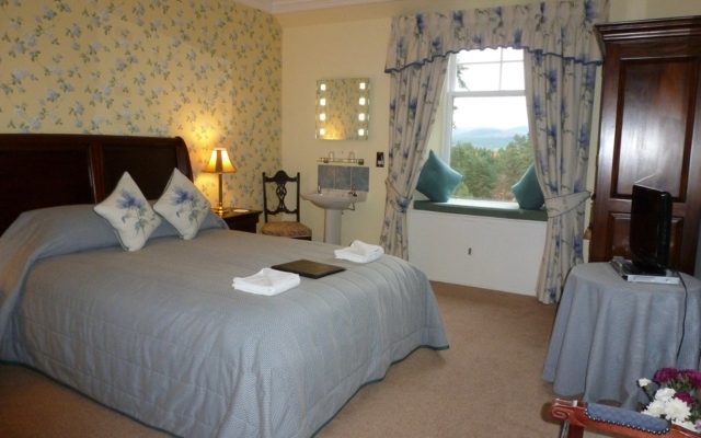 Tigh Na Sgiath Country House Hotel