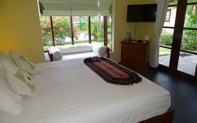 Bale Solah Lombok Holiday Resort