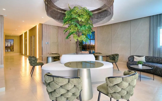 Central Park Tower