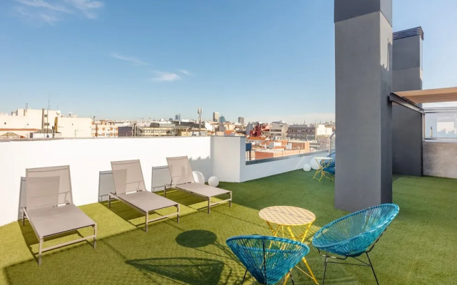 Java - 3 Bedroom and Shared Pool in Almagro