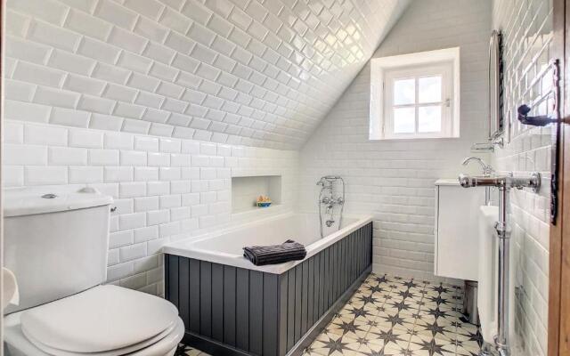 Maison Crozon, 5 pièces, 9 personnes - FR-1-370-75