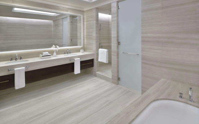 Address Dubai Mall Hotel