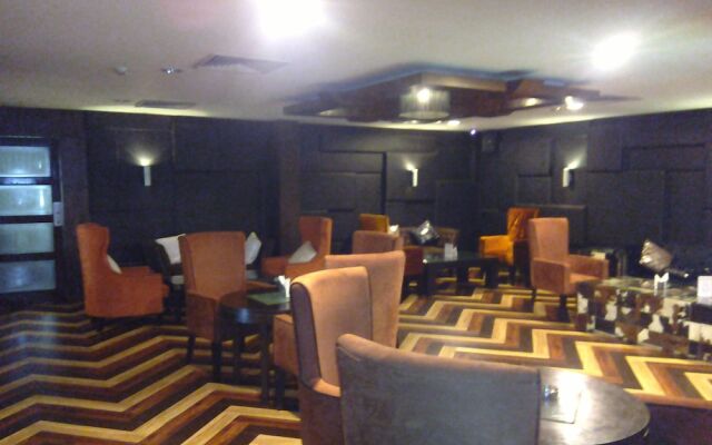 Hotel Saurabh Candy By Peppermint