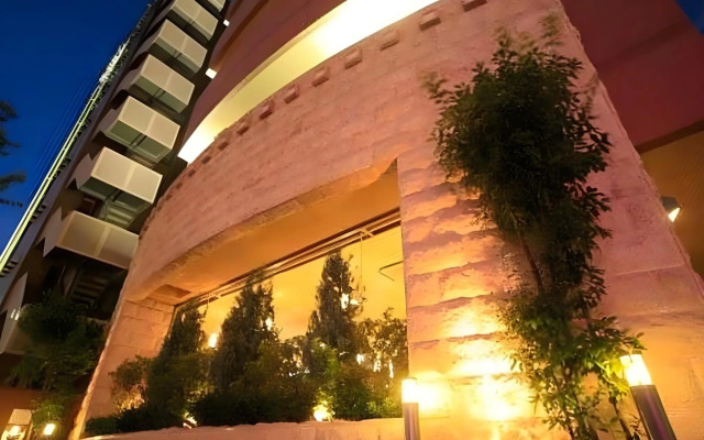 Nagoya B's Hotel