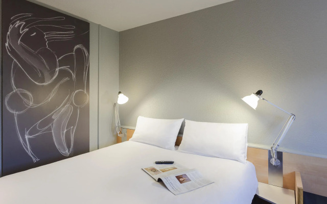 ibis Bourges