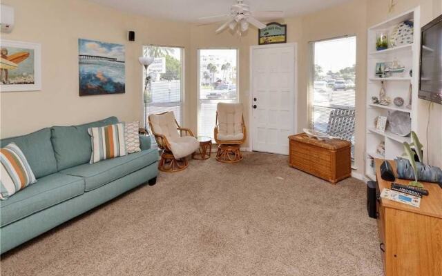 Sea Rocket 29 - One Bedroom Condo