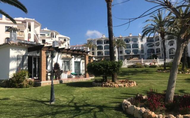 Bungalow sea view, pool, tennis, beach 5min walk