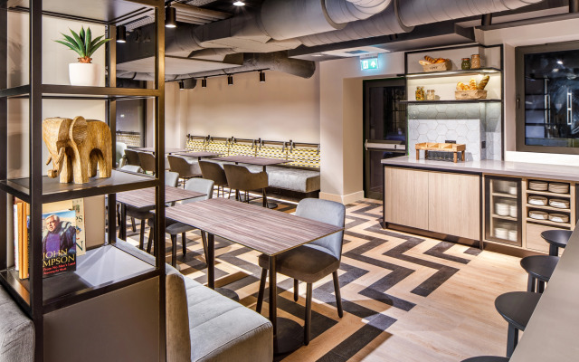 Southgate Hotel London