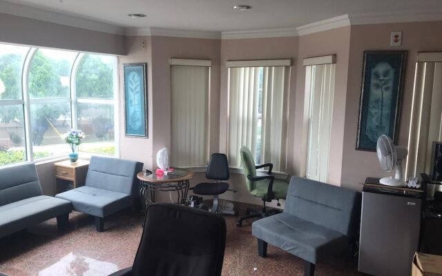 Bestway Inn