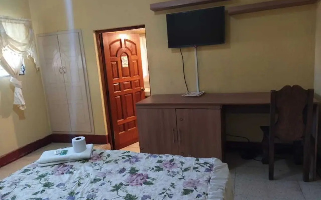 Hotel Real Classic Inn