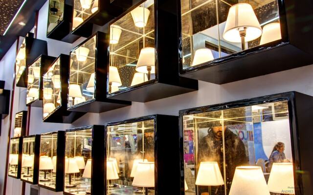 Urban Youth Hostel