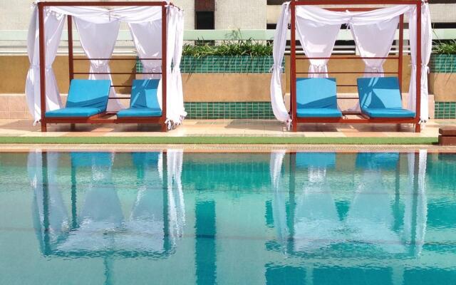 Evergreen Place Siam by UHG