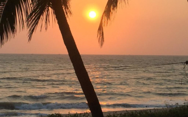 Kizhunnarocks Beach Resort