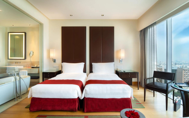 Trident Hyderabad – Guest Rooms – Hyderabad